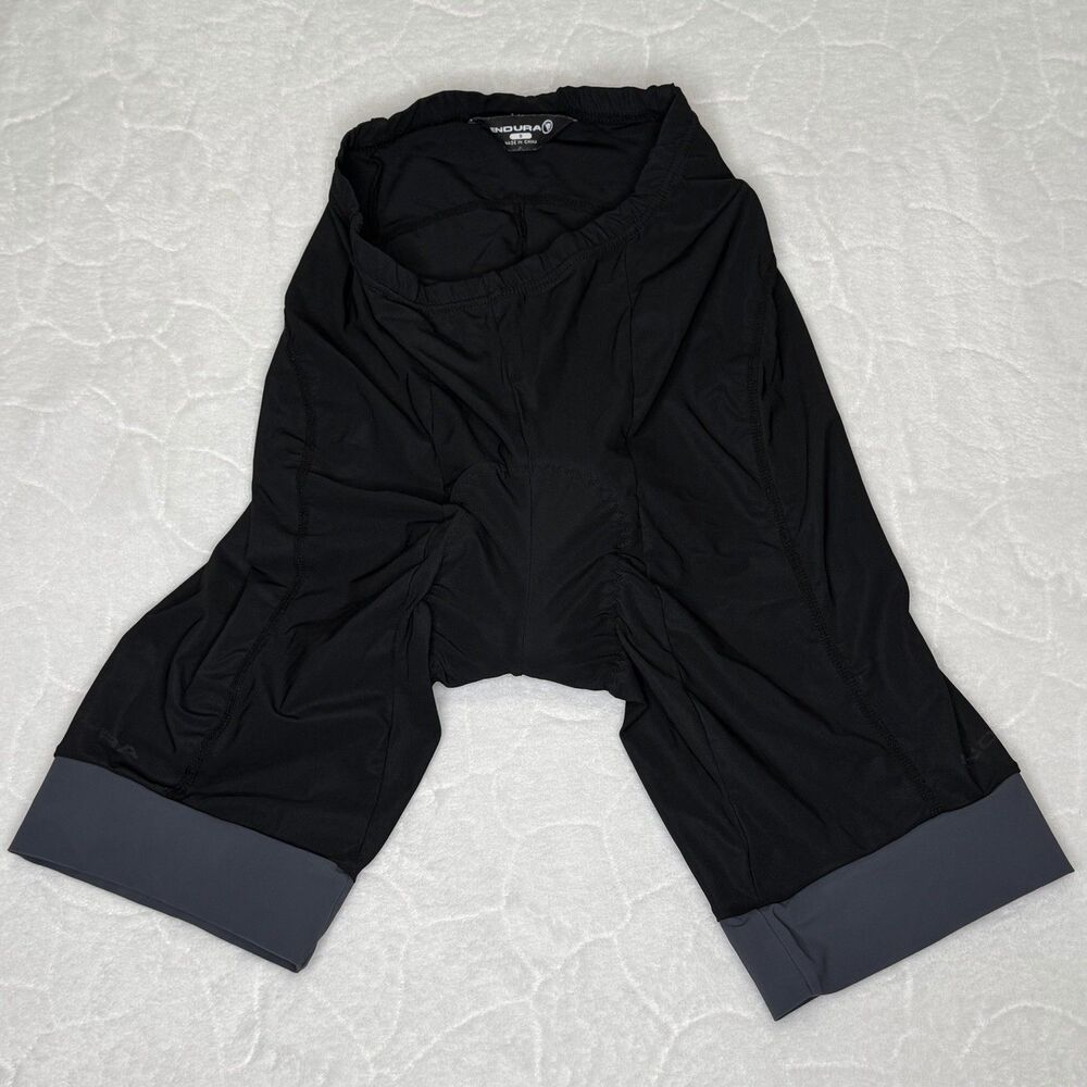 Endura Men's Small Black Padded Cycling Shorts Xtract Lite Short